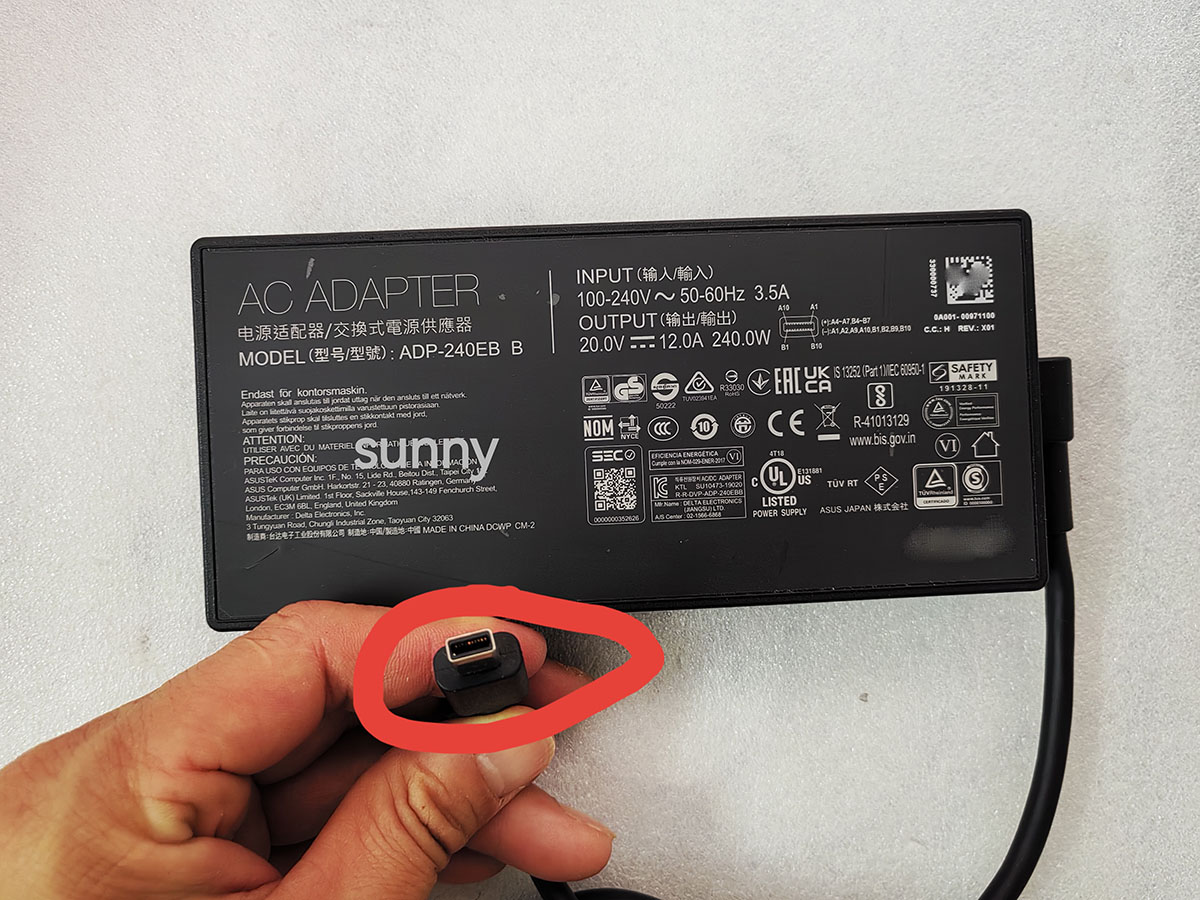 OEM ADP-240EB B 0A001-00971300 - Pc Gaming Asus recension och pris